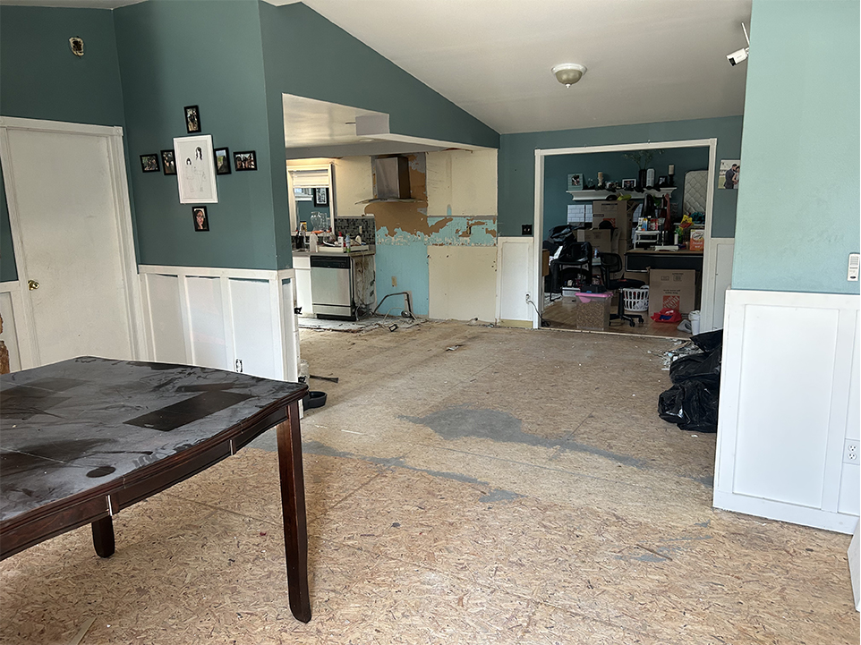 After: Teal Kitchen Demo